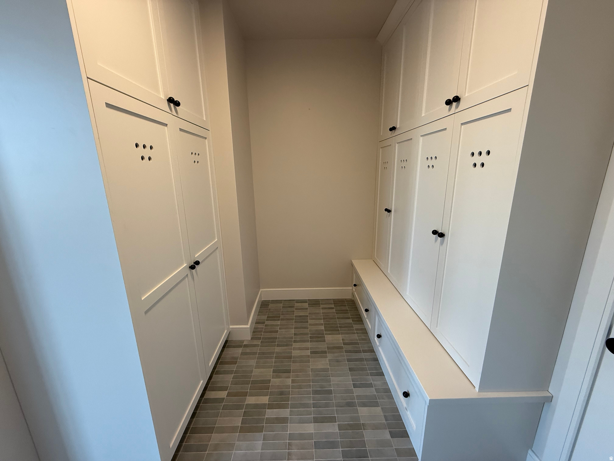 AUTUMN CREST - Residential