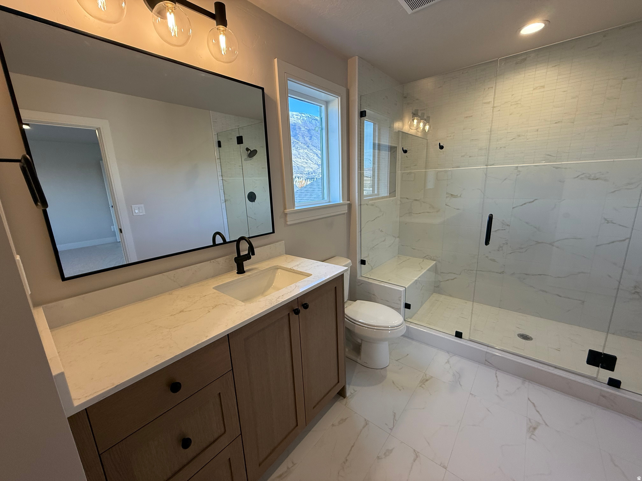 AUTUMN CREST - Residential