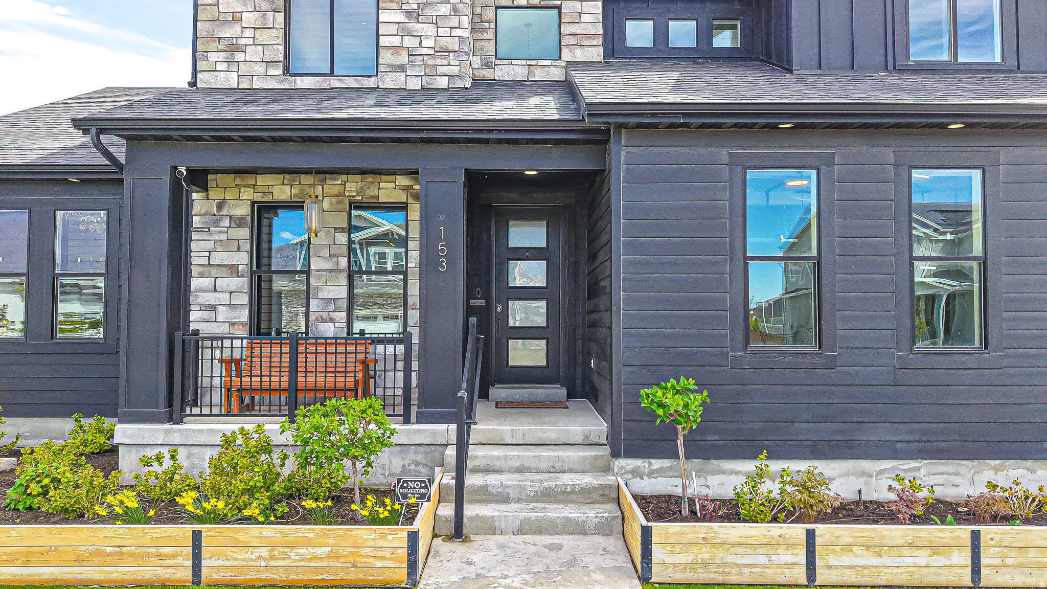 HAMPTON AT WATERS EDGE - Residential