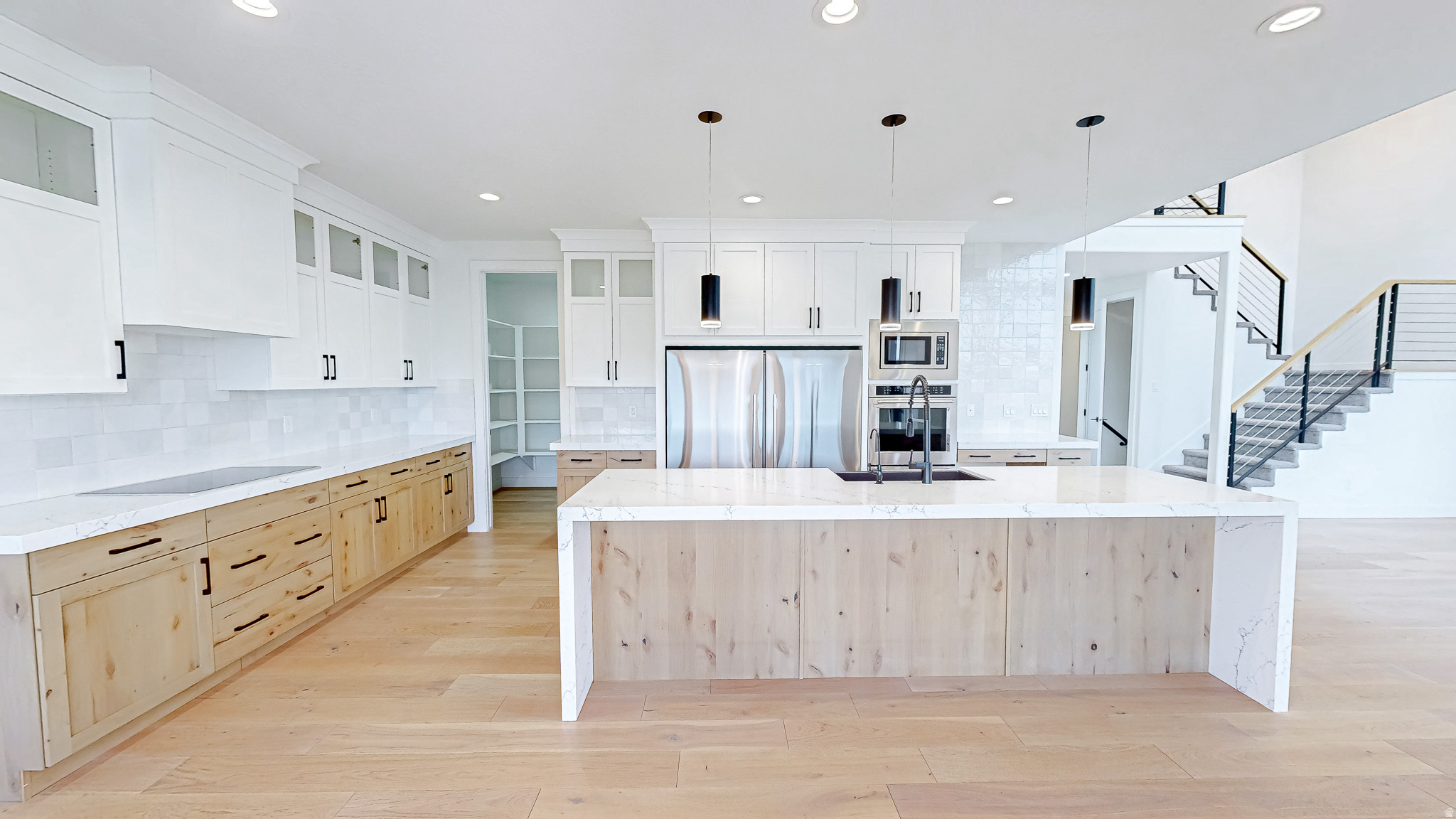 HAMPTON AT WATERS EDGE - Residential