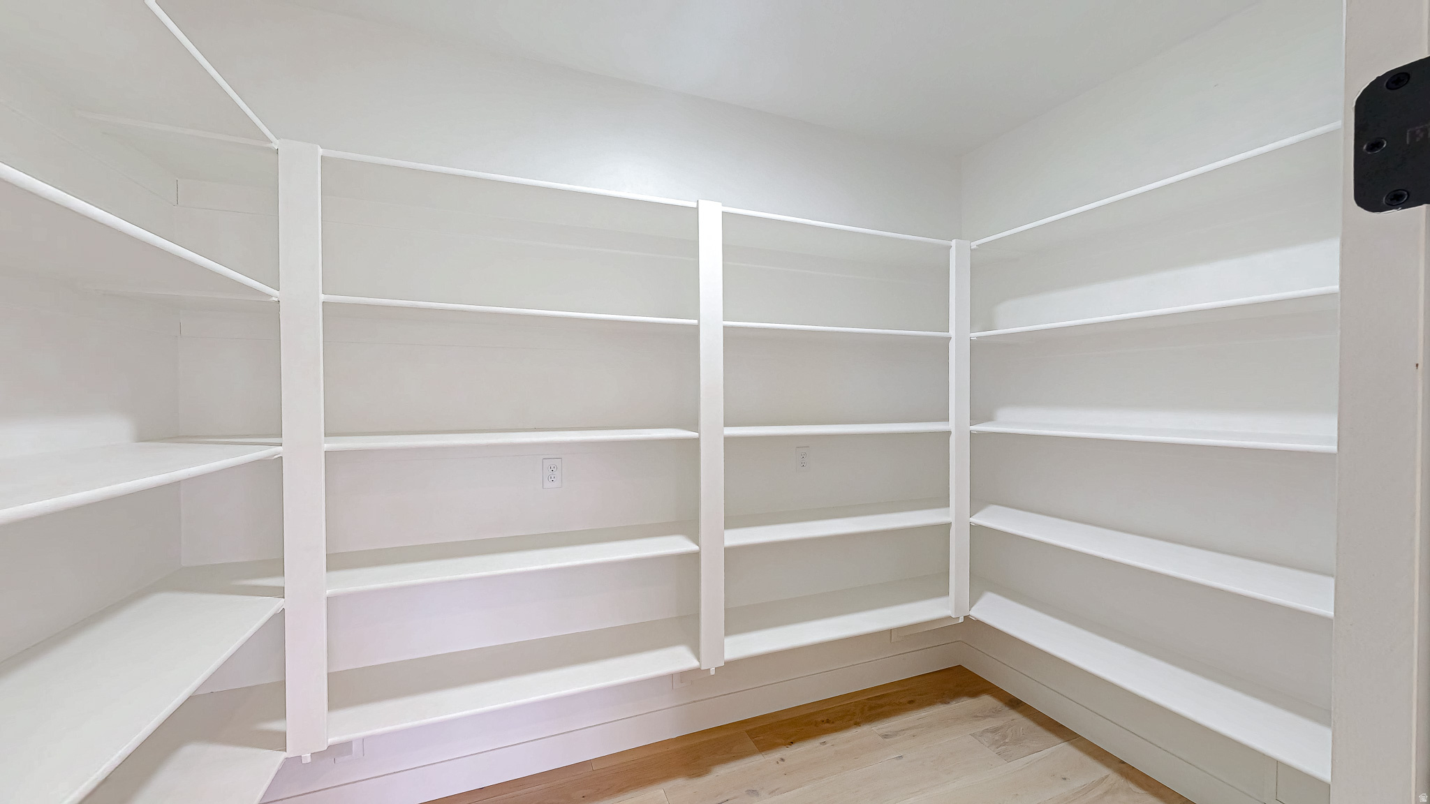 HAMPTON AT WATERS EDGE - Residential