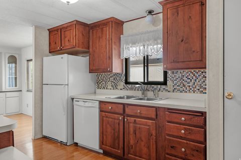 Tiny photo for 1050 E 800 N #5, Spanish Fork, UT 84660 (MLS # 2135133)