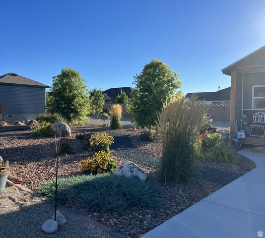 WEST VIEW ESTATES SUBDIVISION - Residential