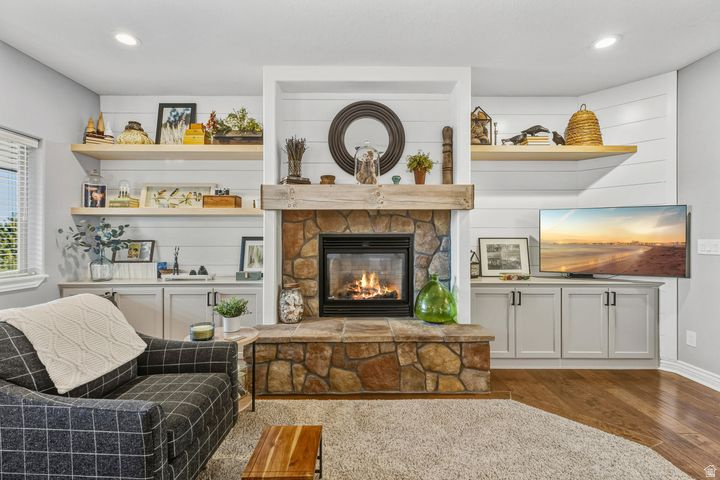 WEST VIEW ESTATES SUBDIVISION - Residential