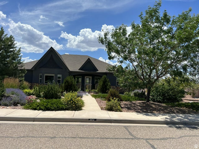 WEST VIEW ESTATES SUBDIVISION - Residential