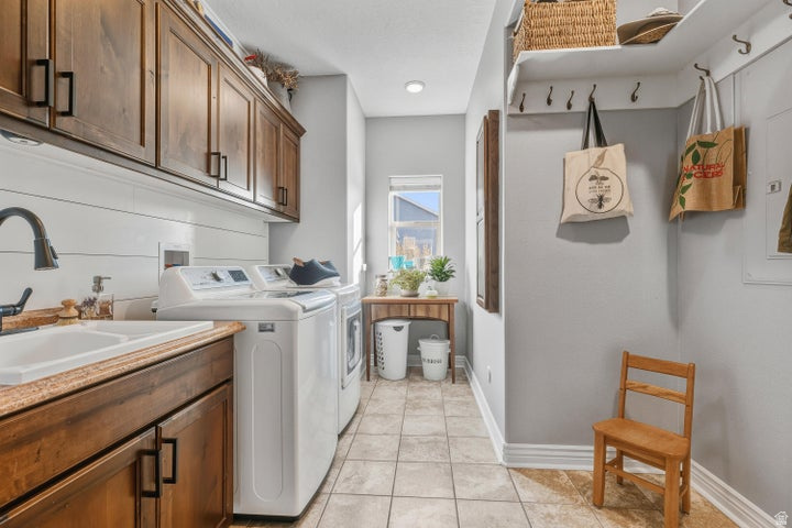 WEST VIEW ESTATES SUBDIVISION - Residential