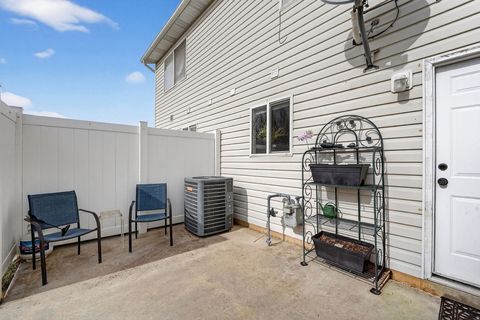 Tiny photo for 422 E 2050 N #5C, North Ogden, UT 84414 (MLS # 2137959)