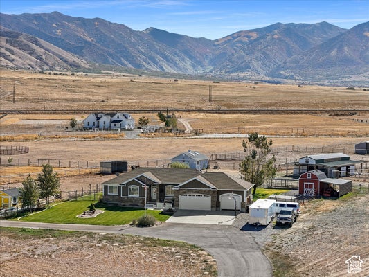 1644 E ARROWHEAD LN, TOOELE, UT 84074 - Image 423ee740adbd4038543d3fcdde41c5fe/2312115366