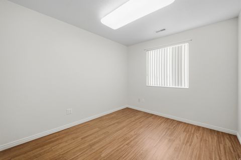Tiny photo for 5145 S 350 E, Washington Terrace, UT 84405 (MLS # 2150568)