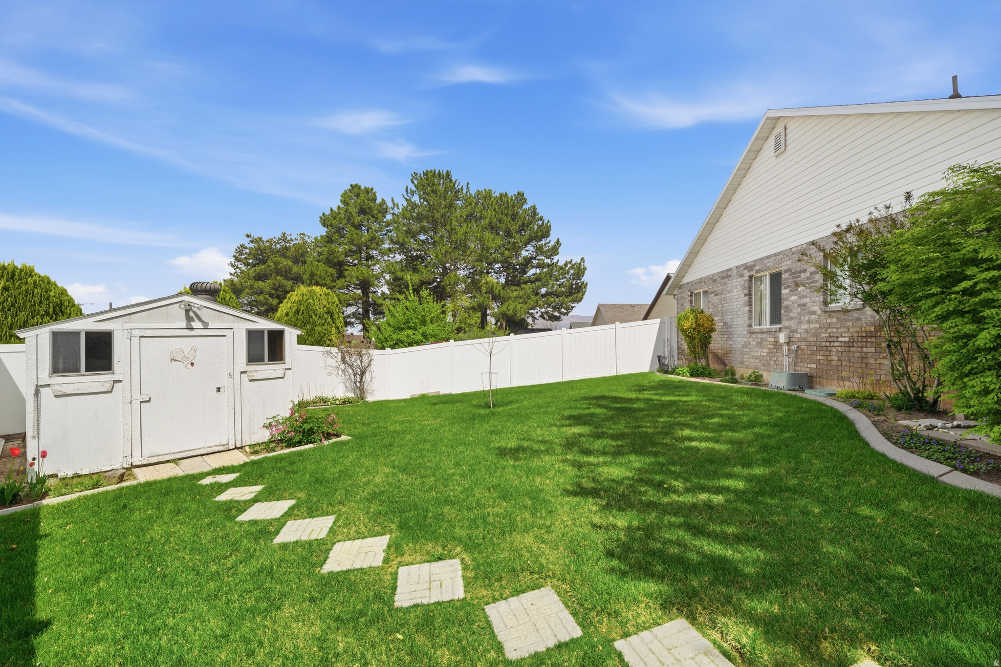 TERRACE SQUARE - Residential