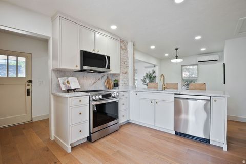 Tiny photo for 1214 E PARKWAY AVE, Salt Lake City, UT 84106 (MLS # 2121362)