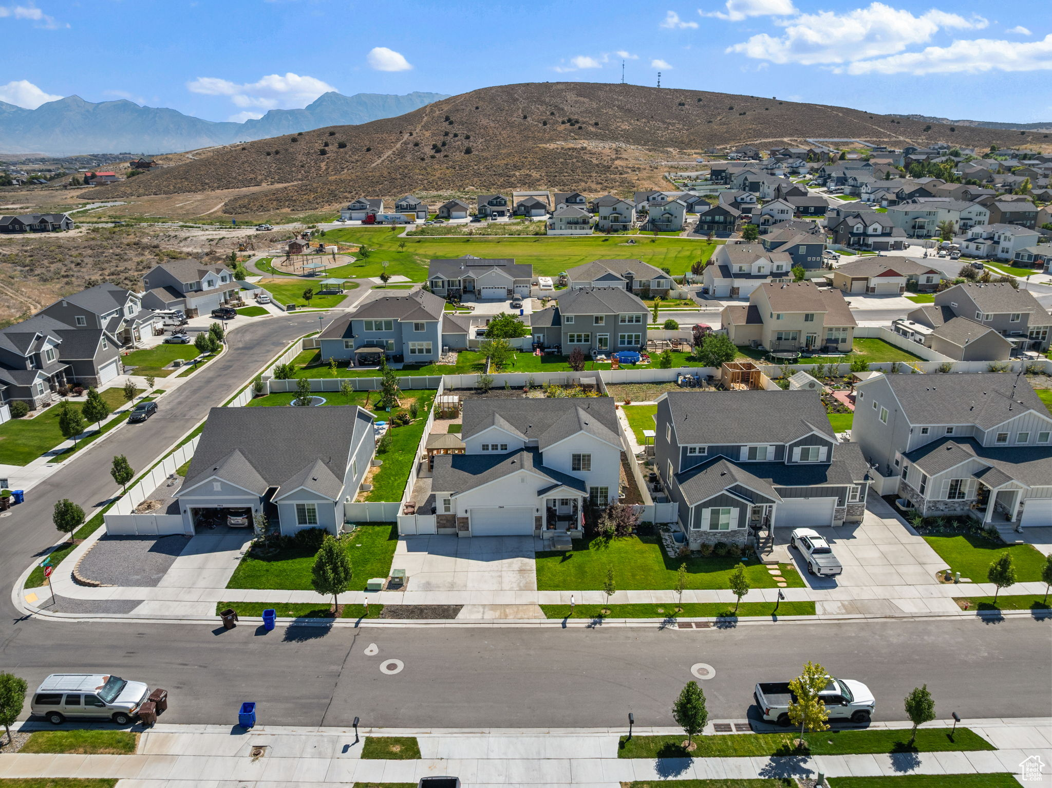 SUNSET RIDGE - Residential