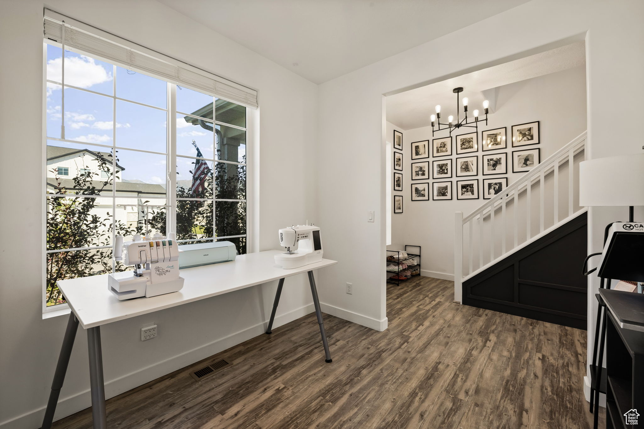 SUNSET RIDGE - Residential