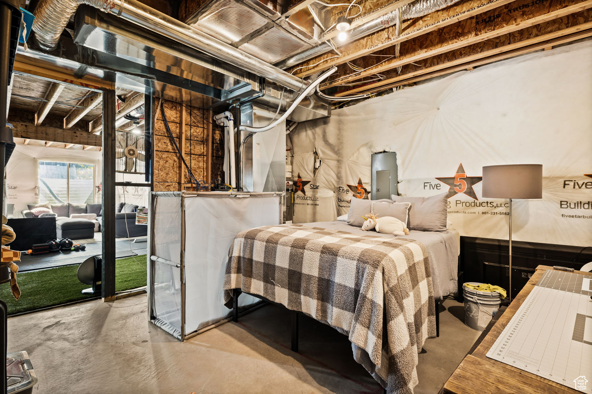 SUNSET RIDGE - Residential