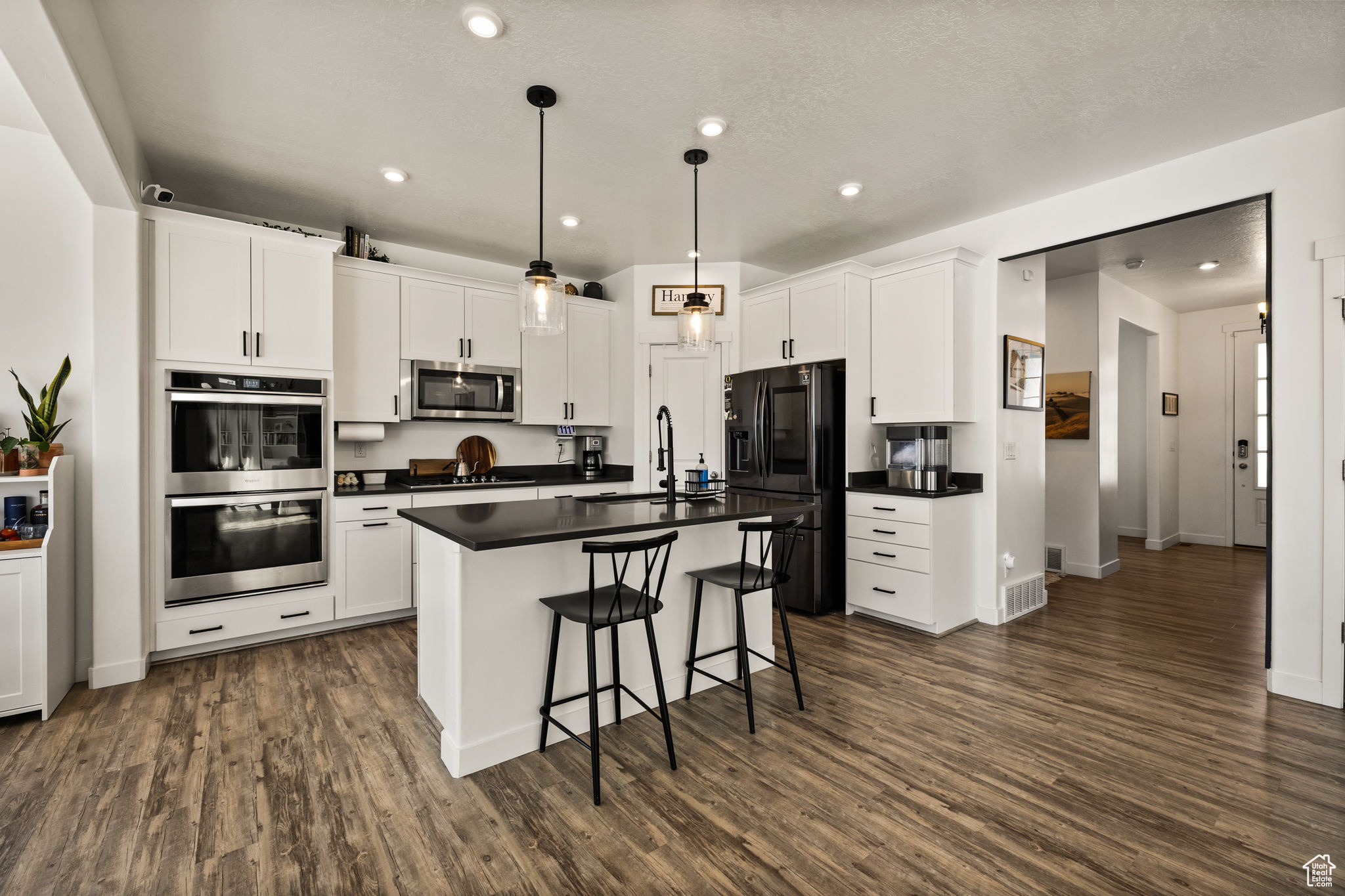 SUNSET RIDGE - Residential