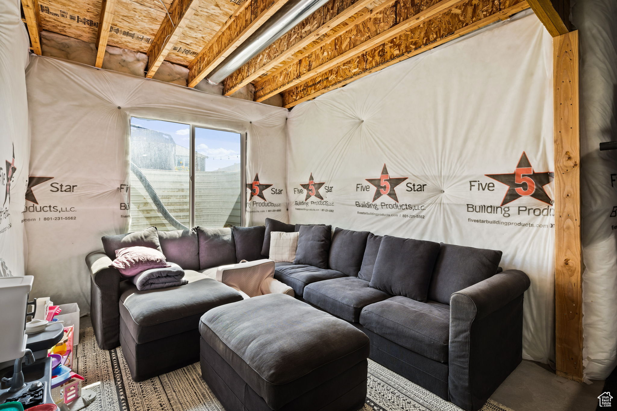 SUNSET RIDGE - Residential