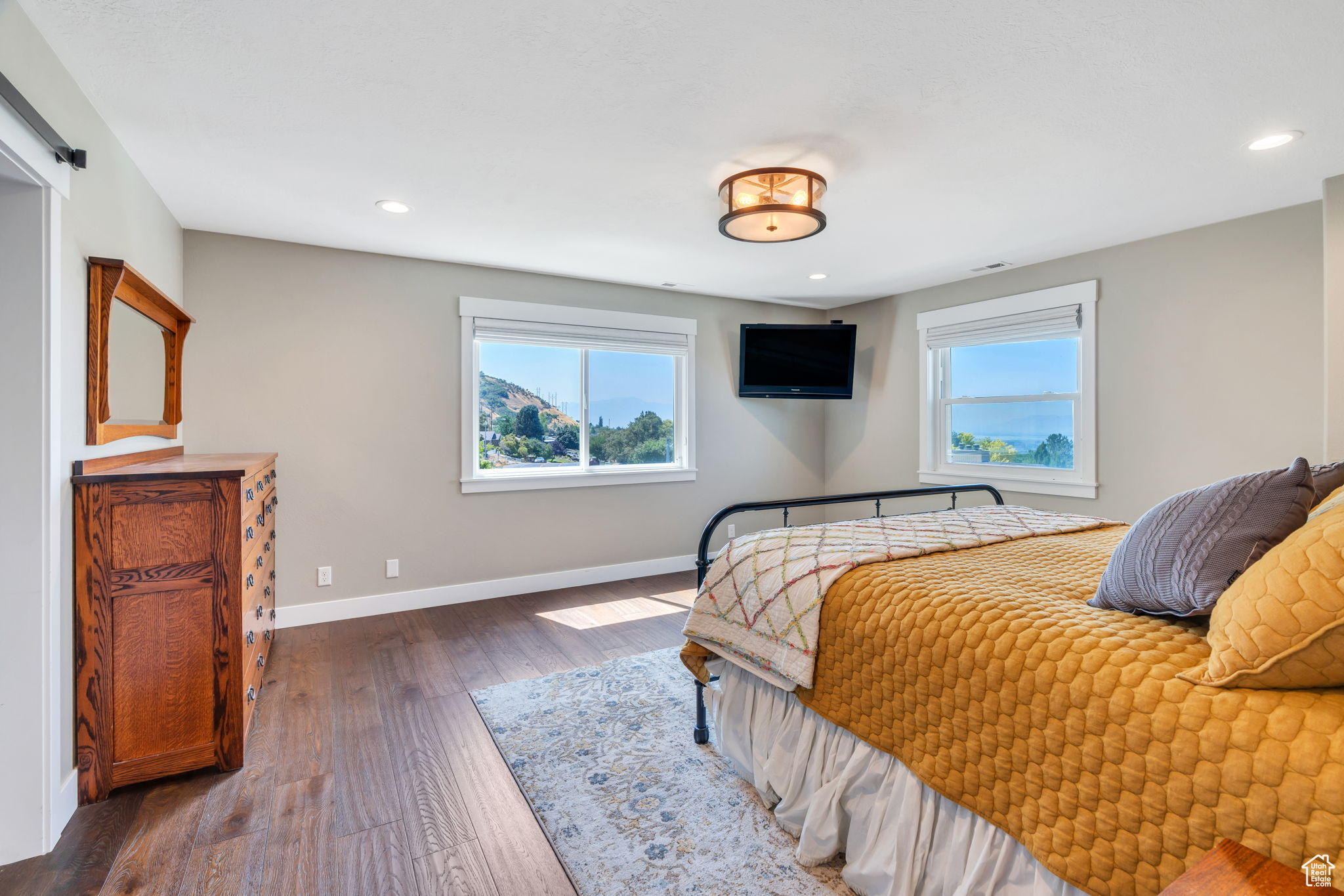 SHERWOOD HILLS - Residential