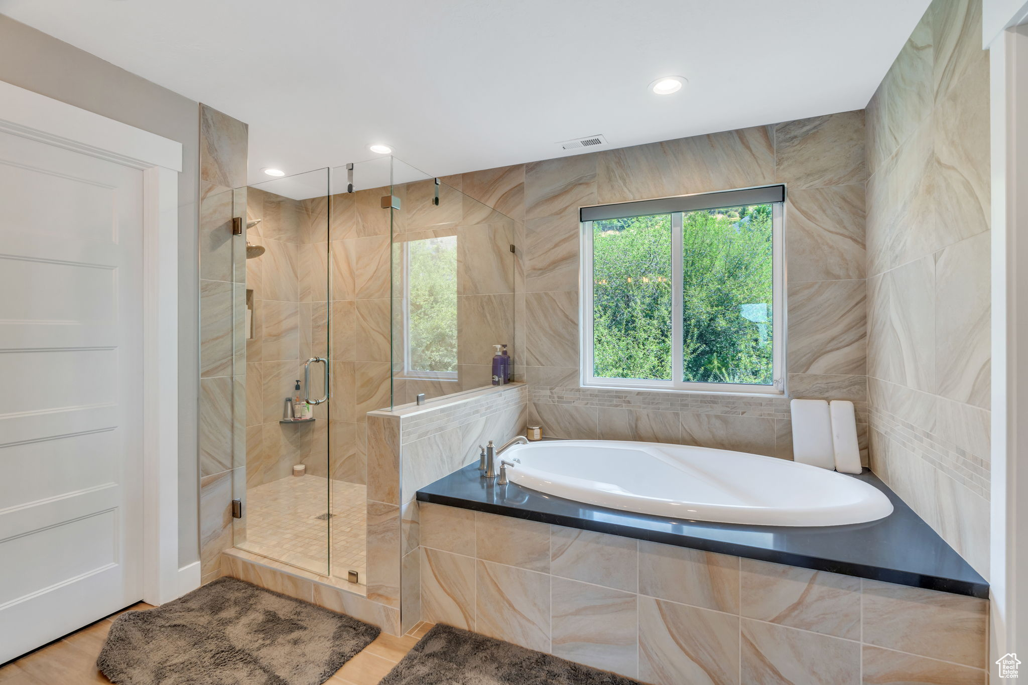 SHERWOOD HILLS - Residential