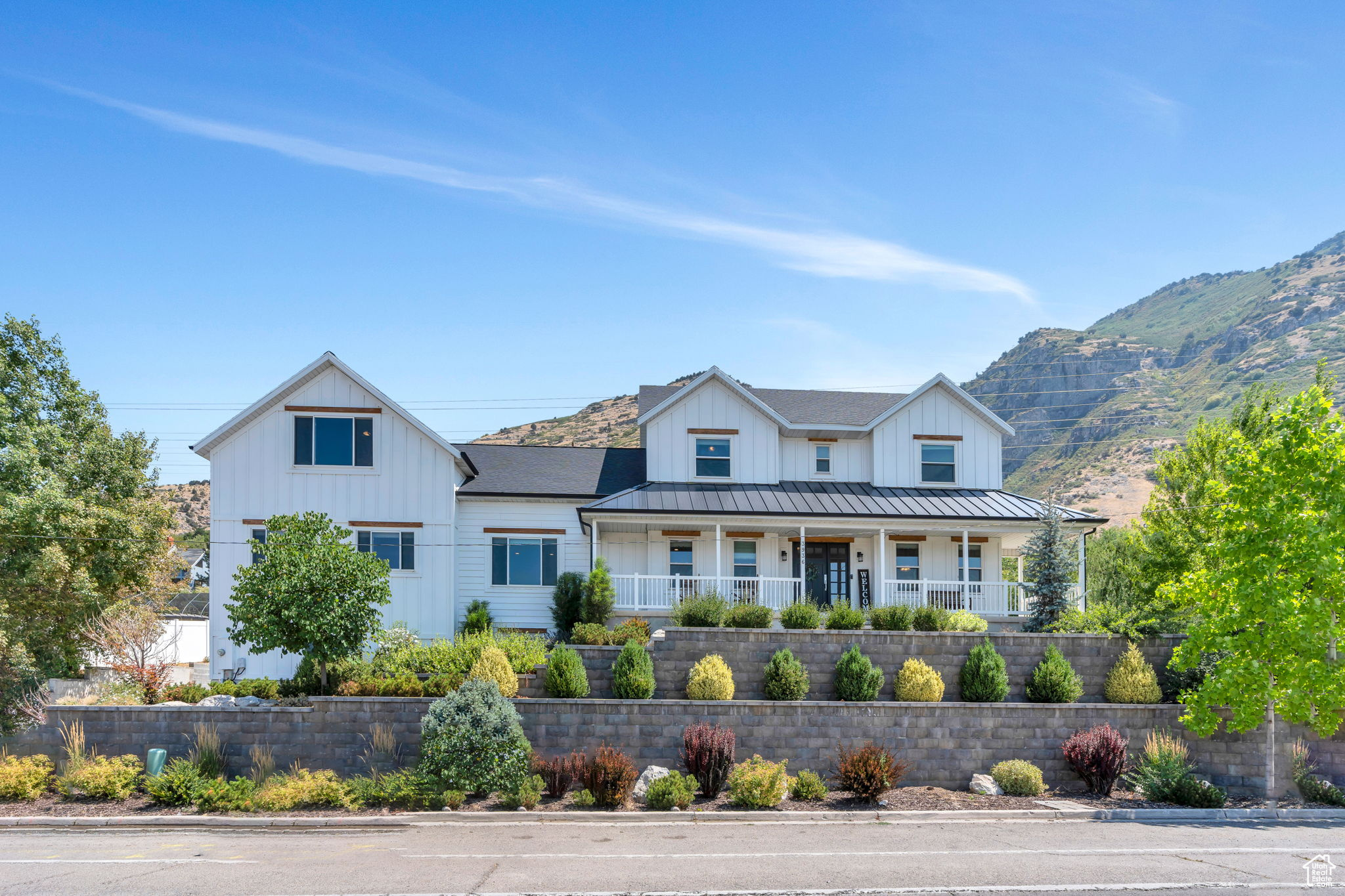 SHERWOOD HILLS - Residential