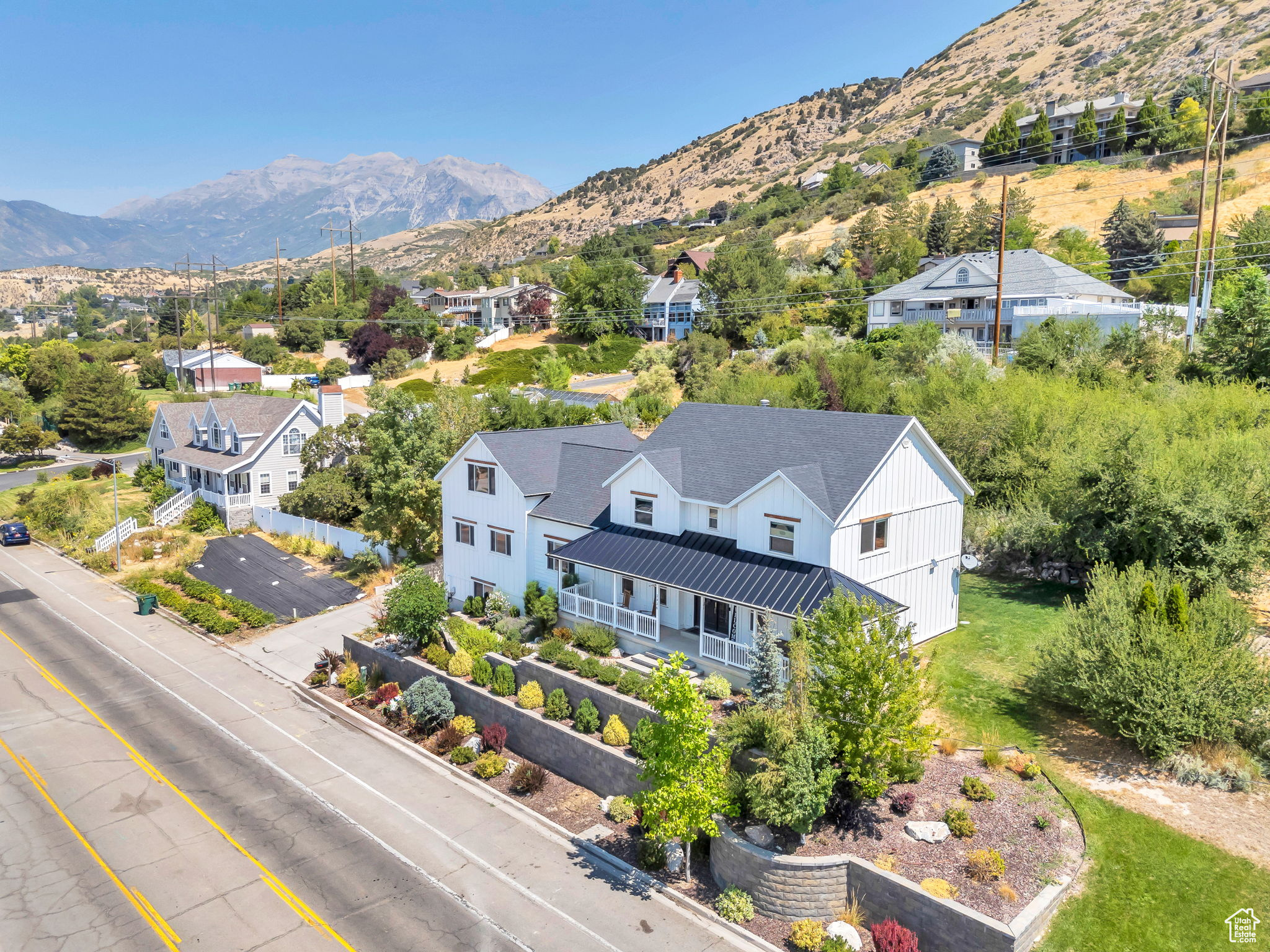 SHERWOOD HILLS - Residential