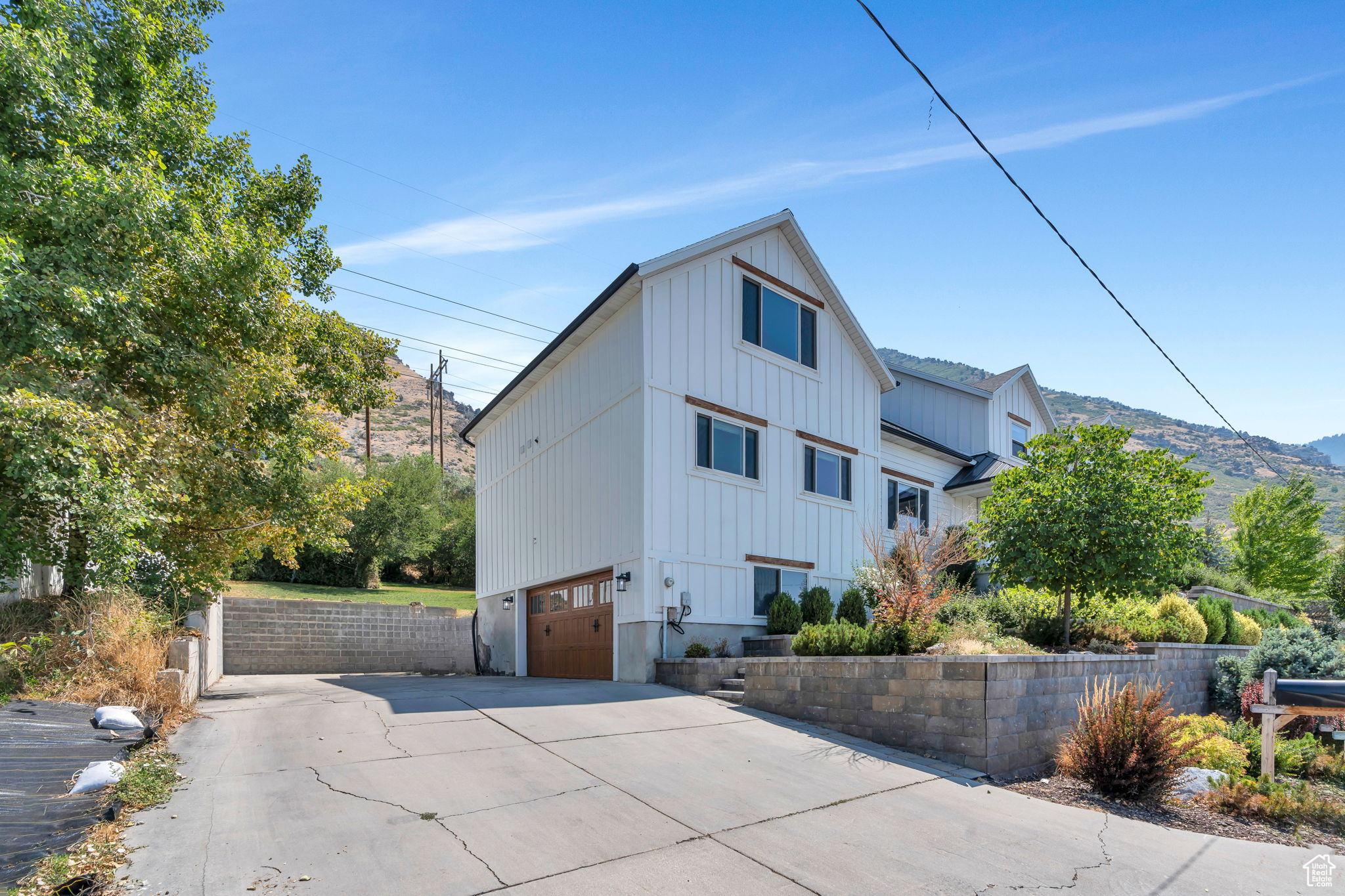 SHERWOOD HILLS - Residential