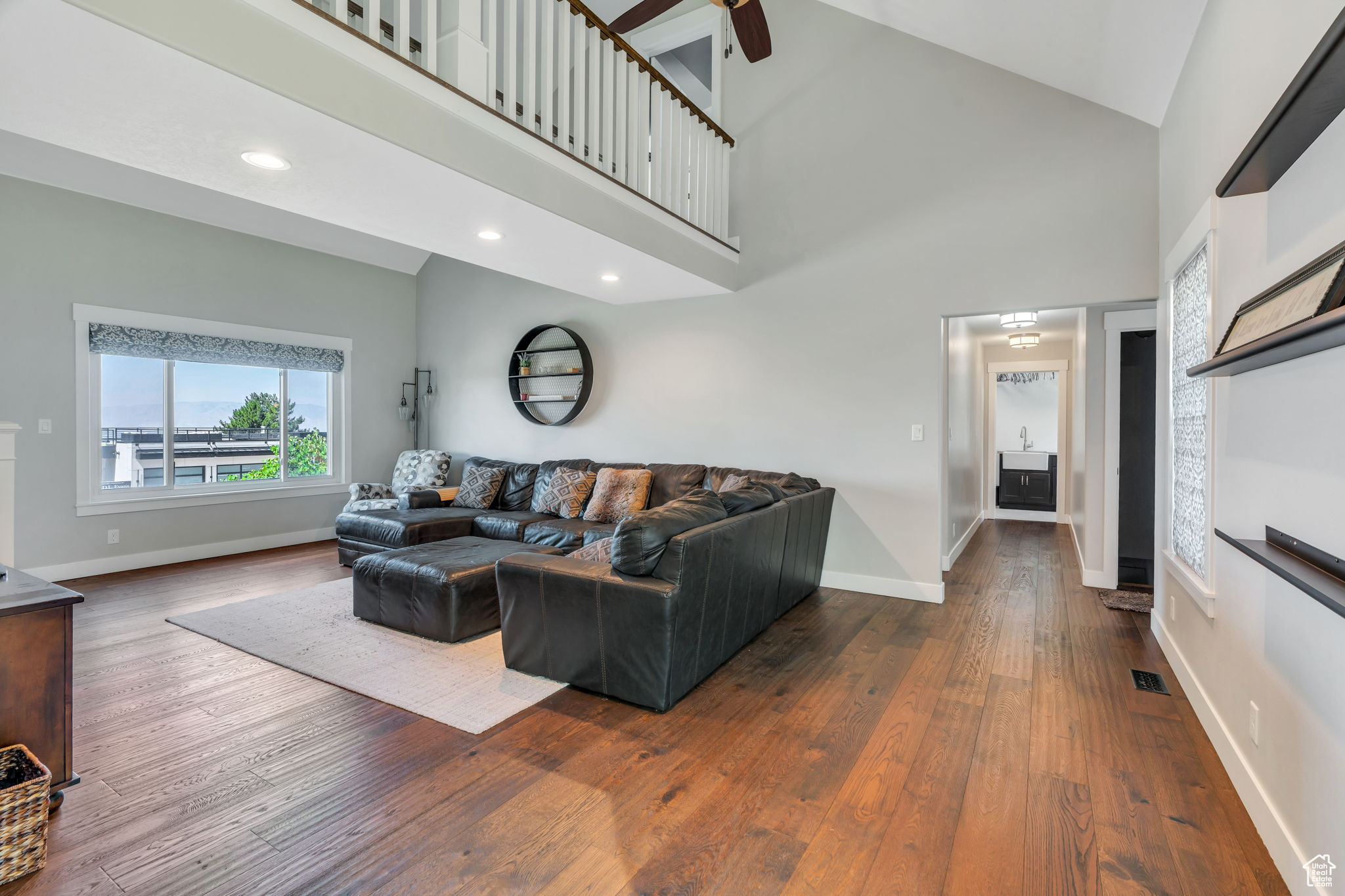SHERWOOD HILLS - Residential