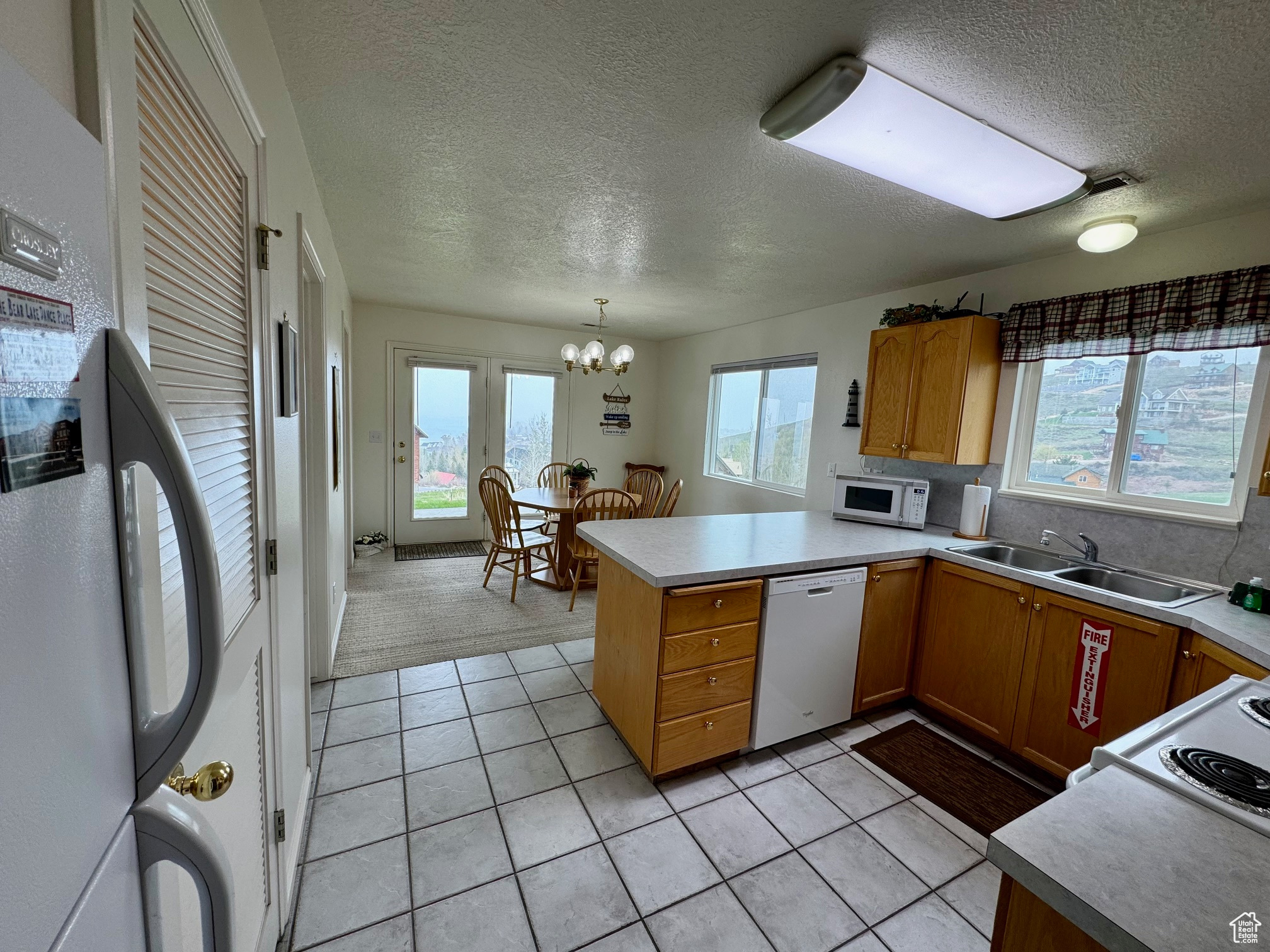 888 N Newburg Dr #UNIT 1, Garden City, Utah image 5