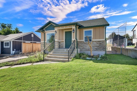 Tiny photo for 137 COUNTRY CLUB DR, South Ogden, UT 84405 (MLS # 2182654)