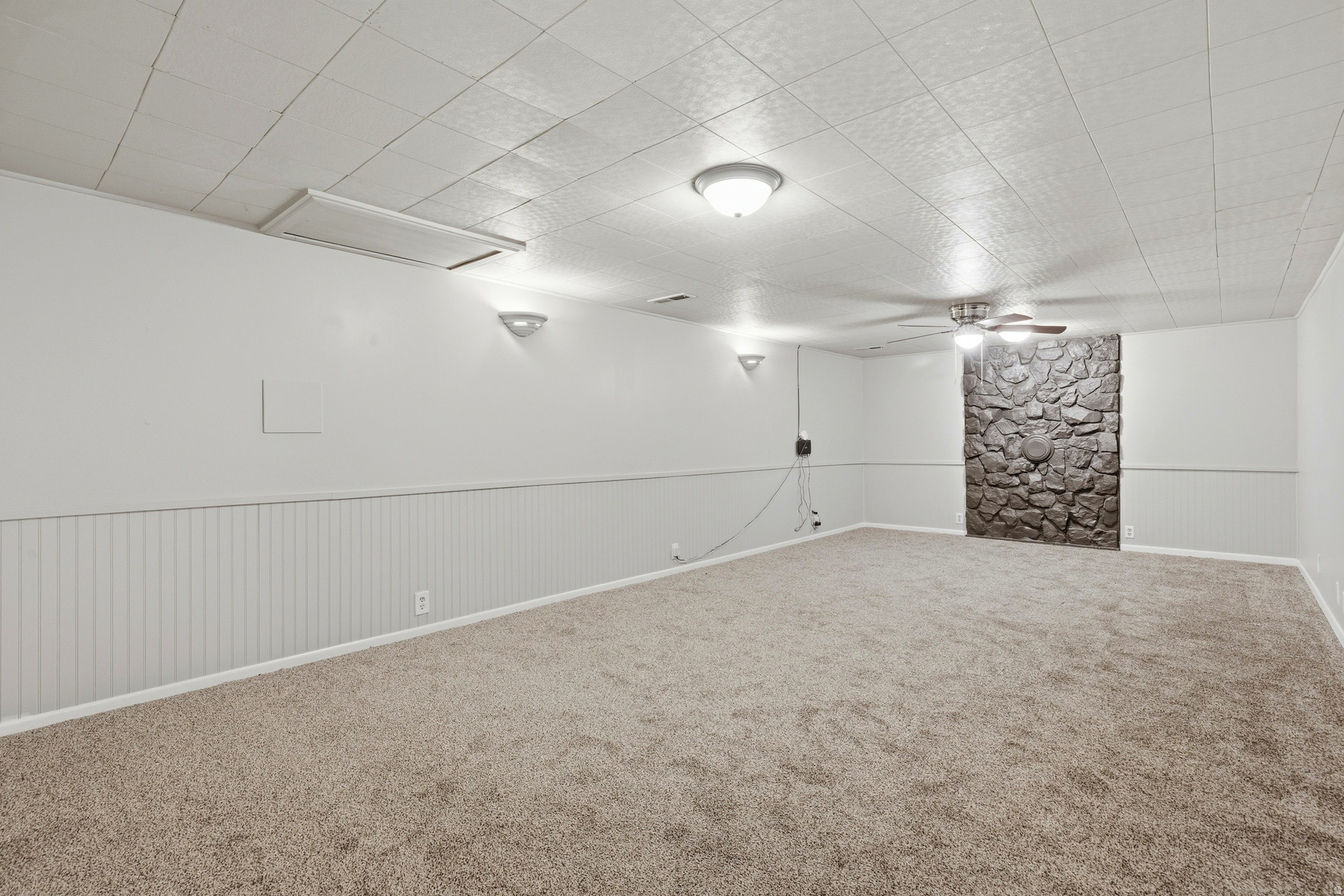 COLONY WEST #4 - Residential