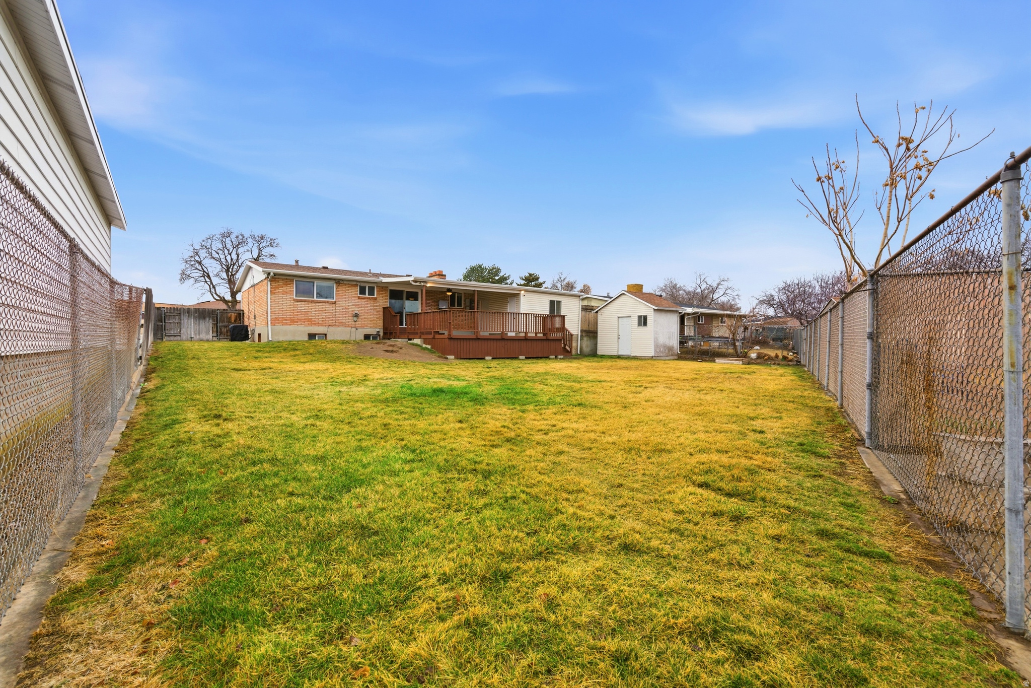 COLONY WEST #4 - Residential