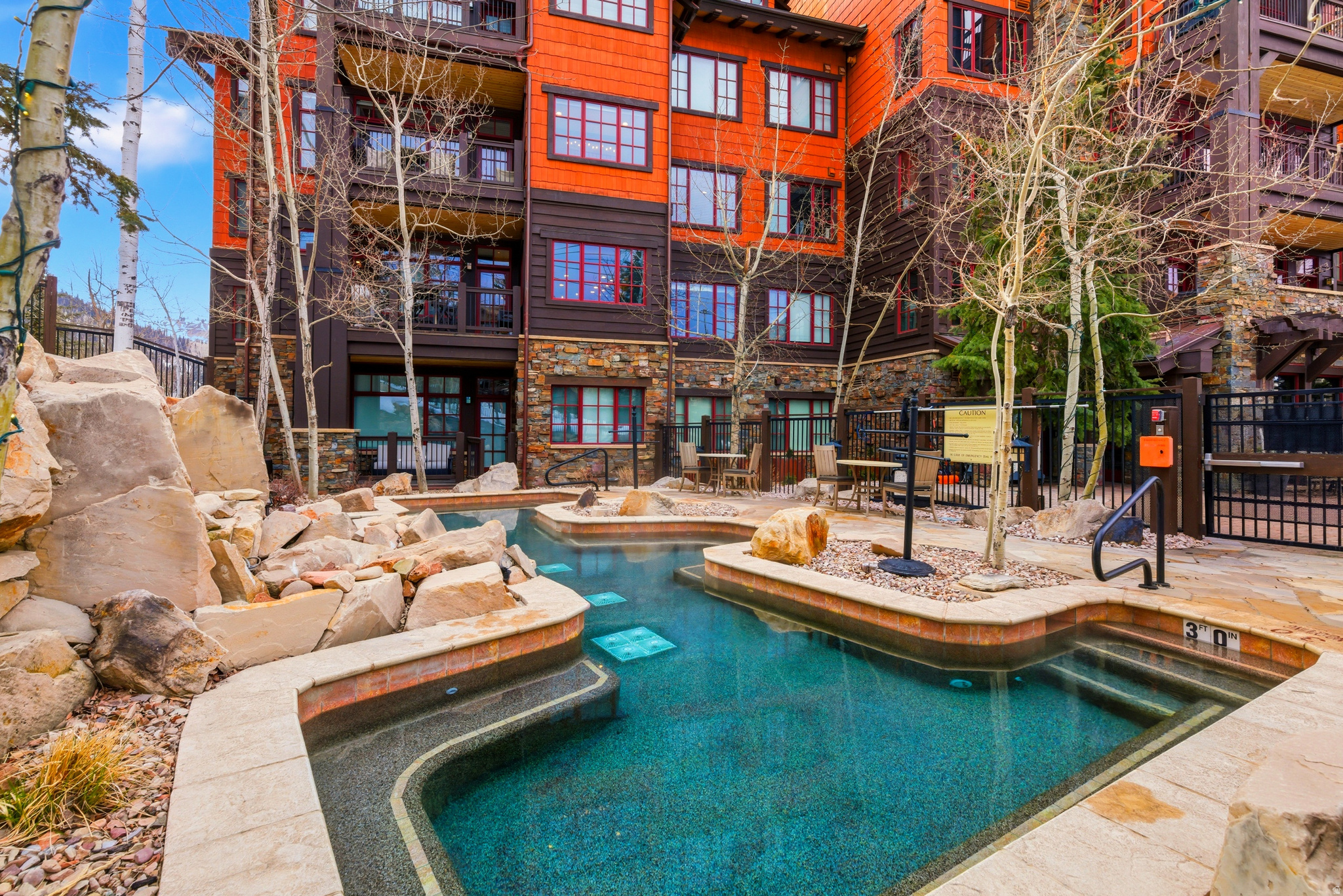 FLAGSTAFF CONDOMINIUM - Residential