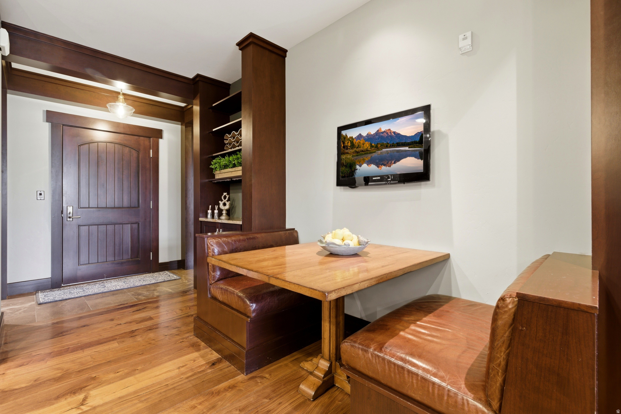 FLAGSTAFF CONDOMINIUM - Residential