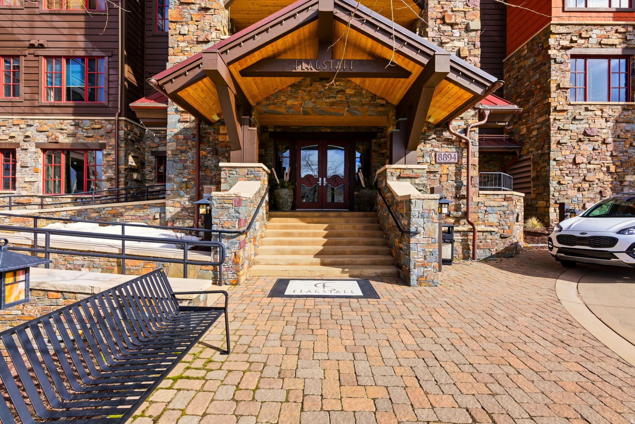 FLAGSTAFF CONDOMINIUM - Residential