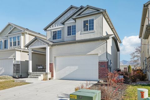 Tiny photo for 1772 S HAVEN PKWY, West Haven, UT 84401 (MLS # 2127613)