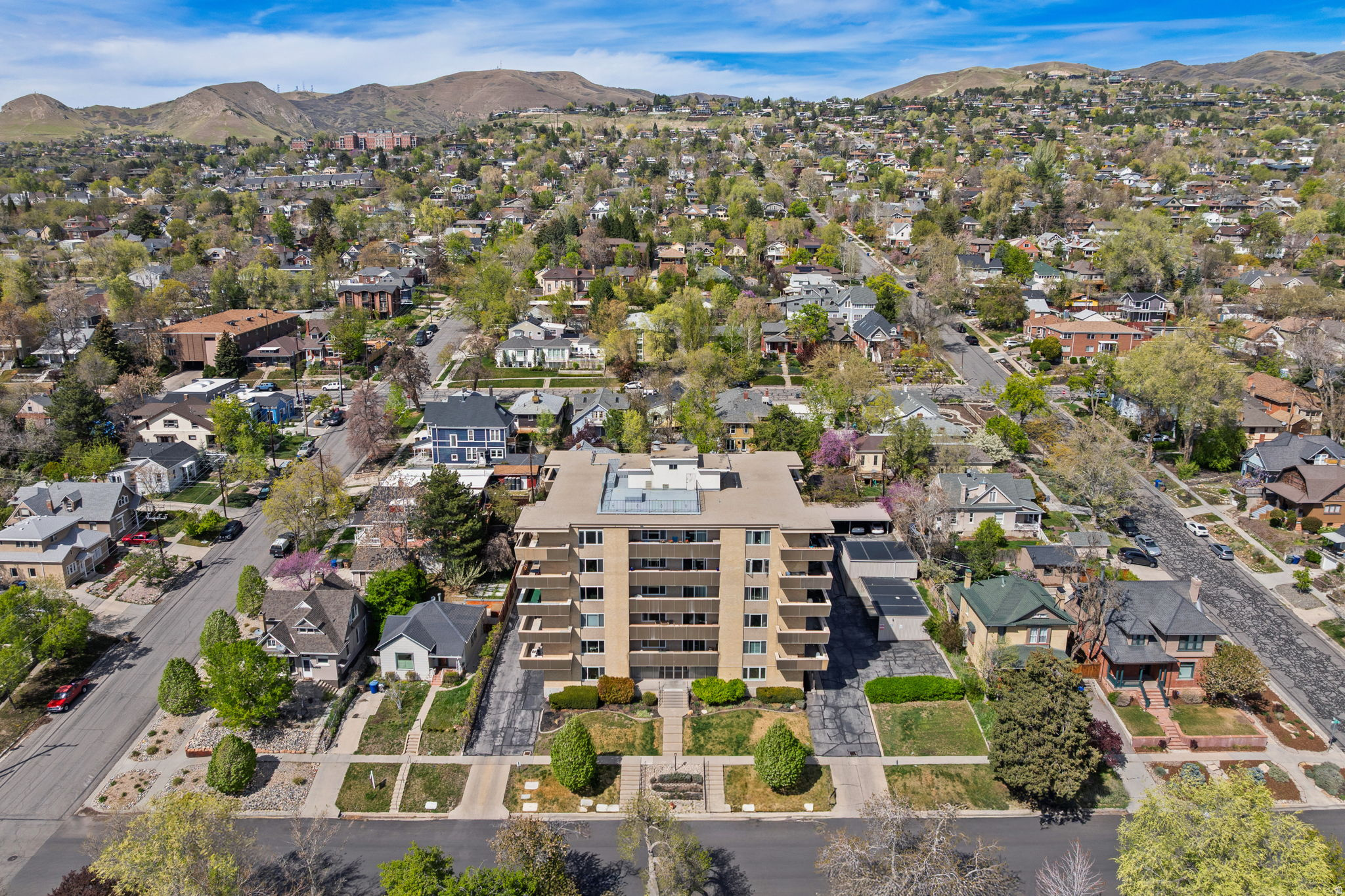 NORTHRIDGE H - Residential