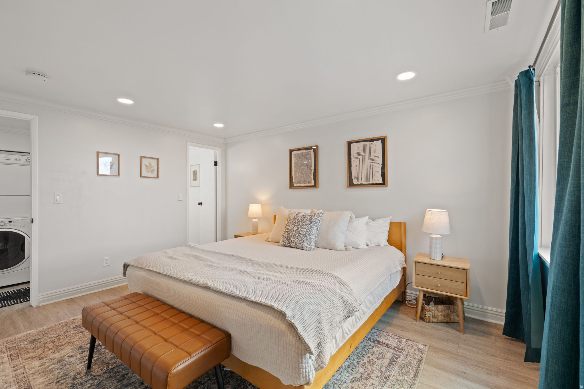 NORTHRIDGE H - Residential