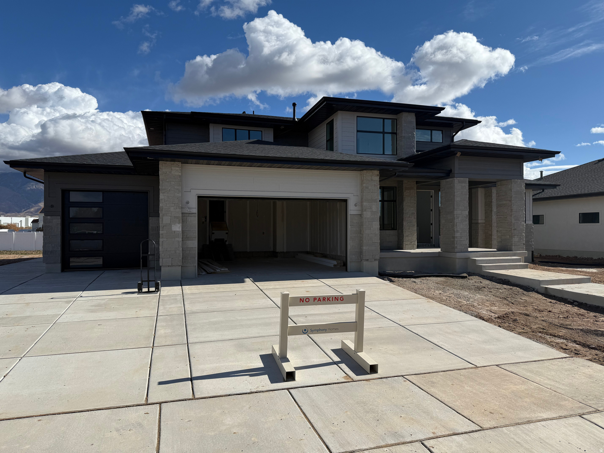 AMBER FIELDS - Residential