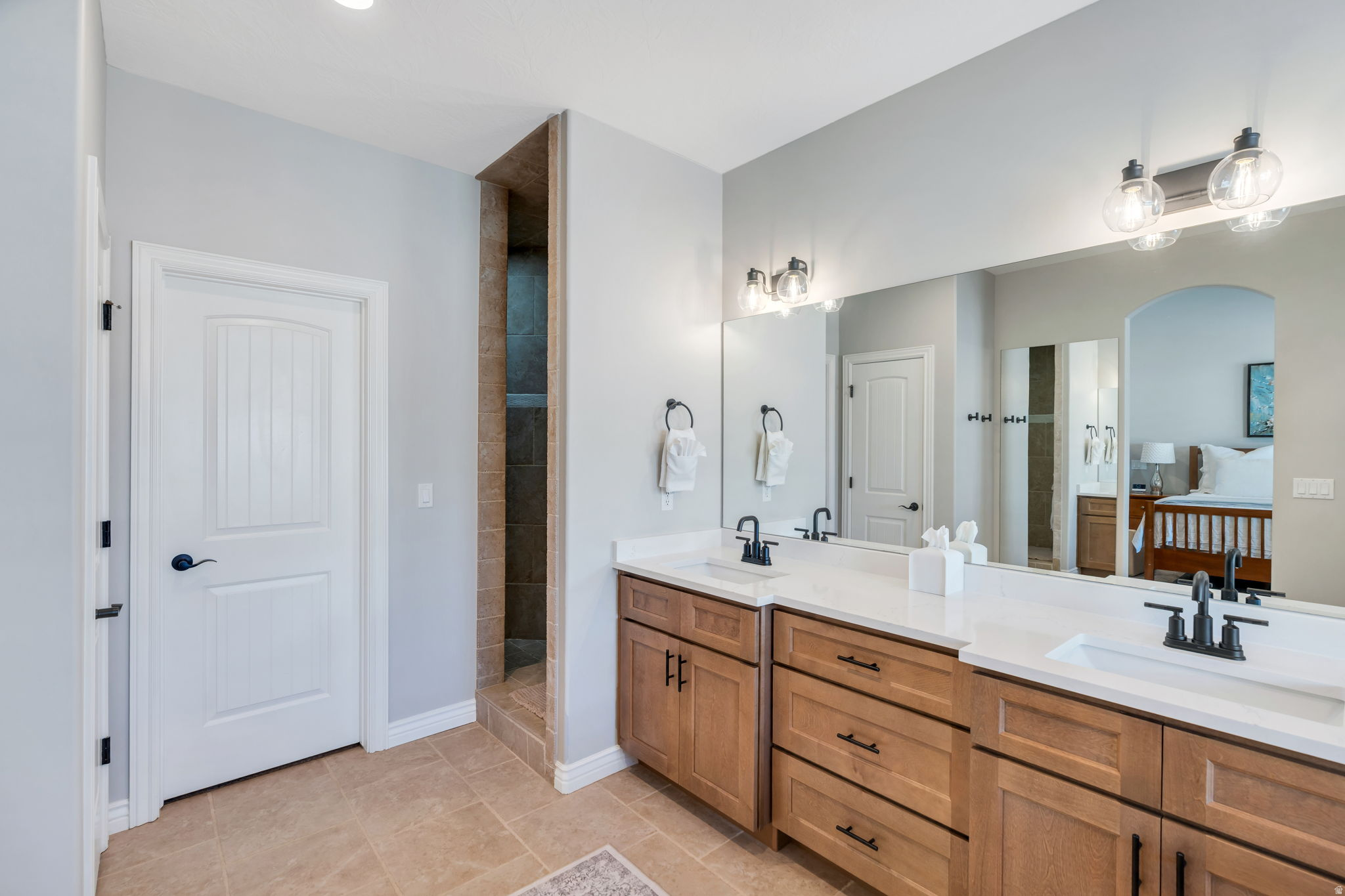 BEACON HILL - Residential