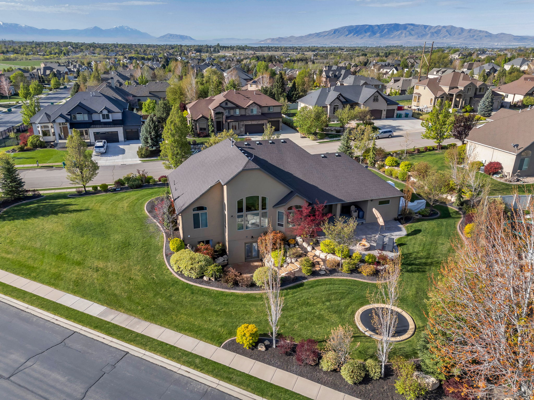 BEACON HILL - Residential