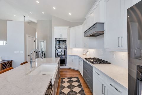 Tiny photo for 5852 W CENTURY HEIGHTS DR N, Highland, UT 84003 (MLS # 2144890)