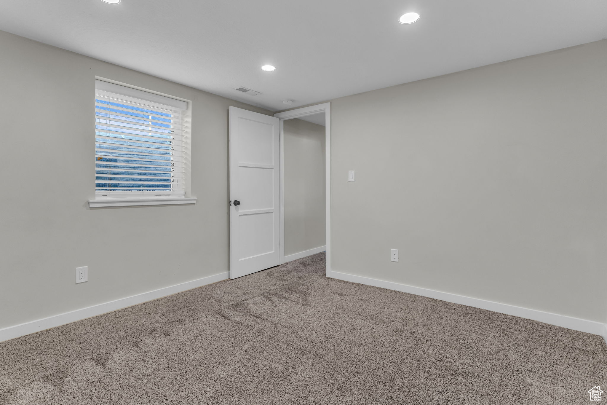 COLUMBIA VILLAGE - Residential