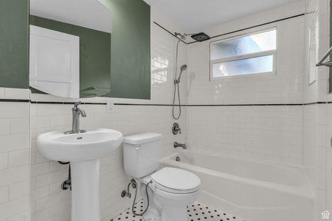 Tiny photo for 82 S LINCOLN AVE, American Fork, UT 84003 (MLS # 2111229)