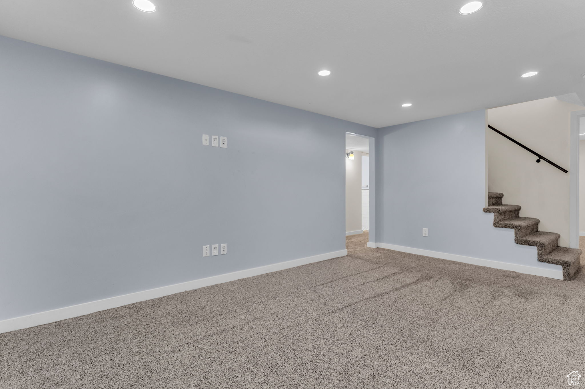 COLUMBIA VILLAGE - Residential