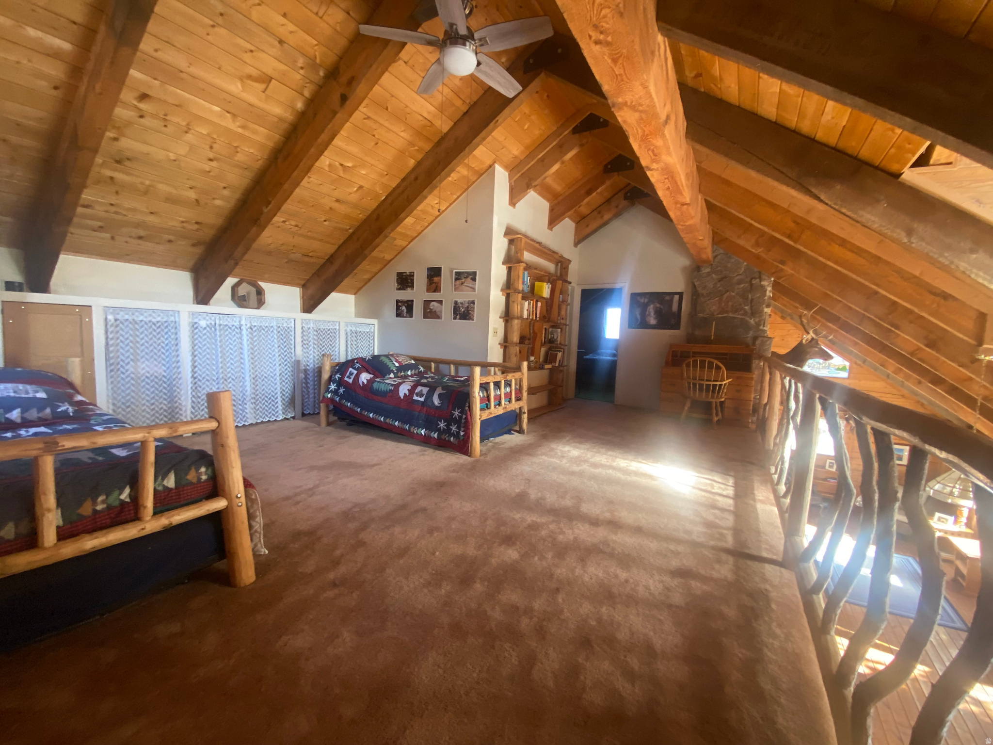 BANDANNA RANCH - Residential