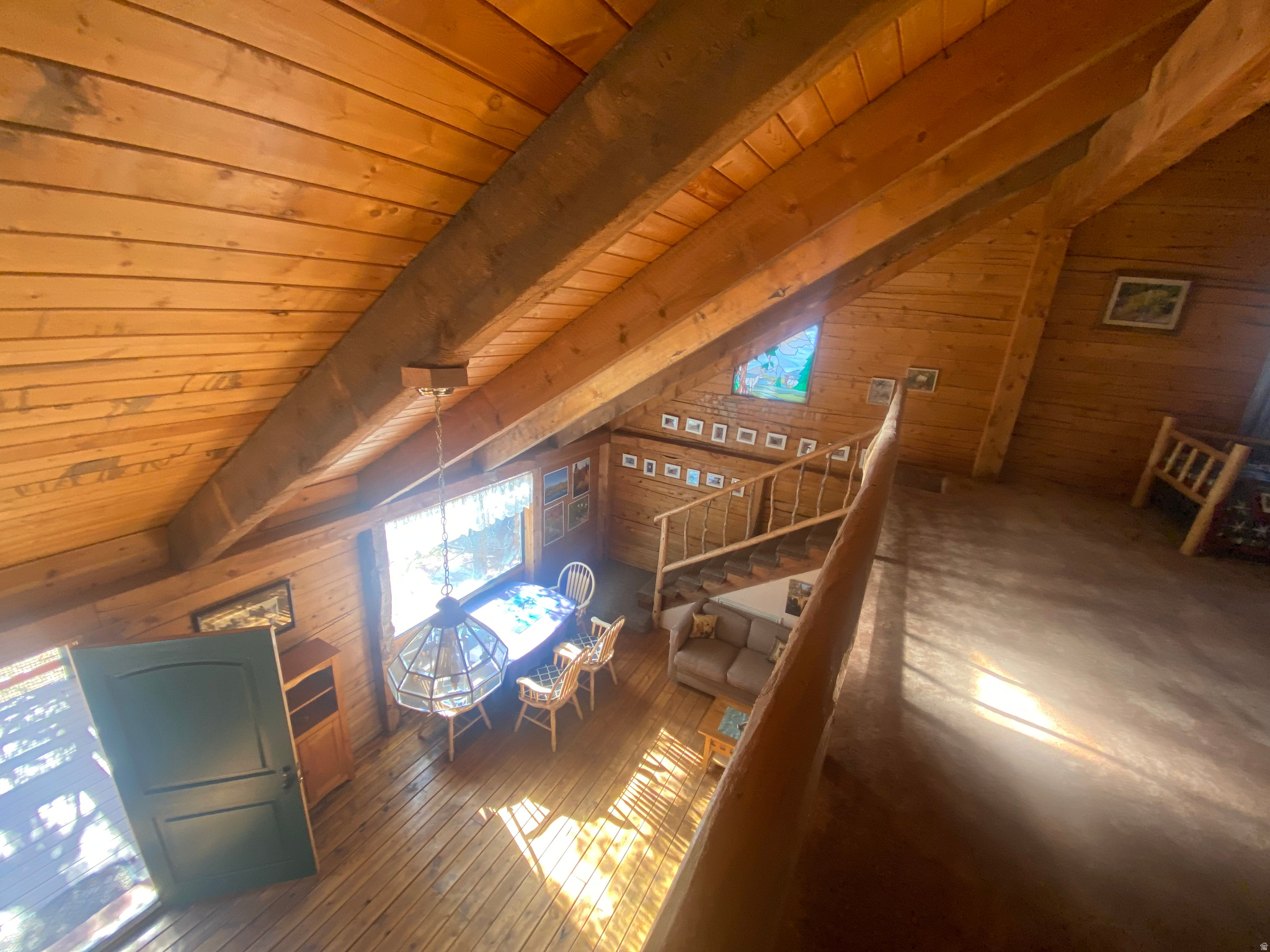 BANDANNA RANCH - Residential