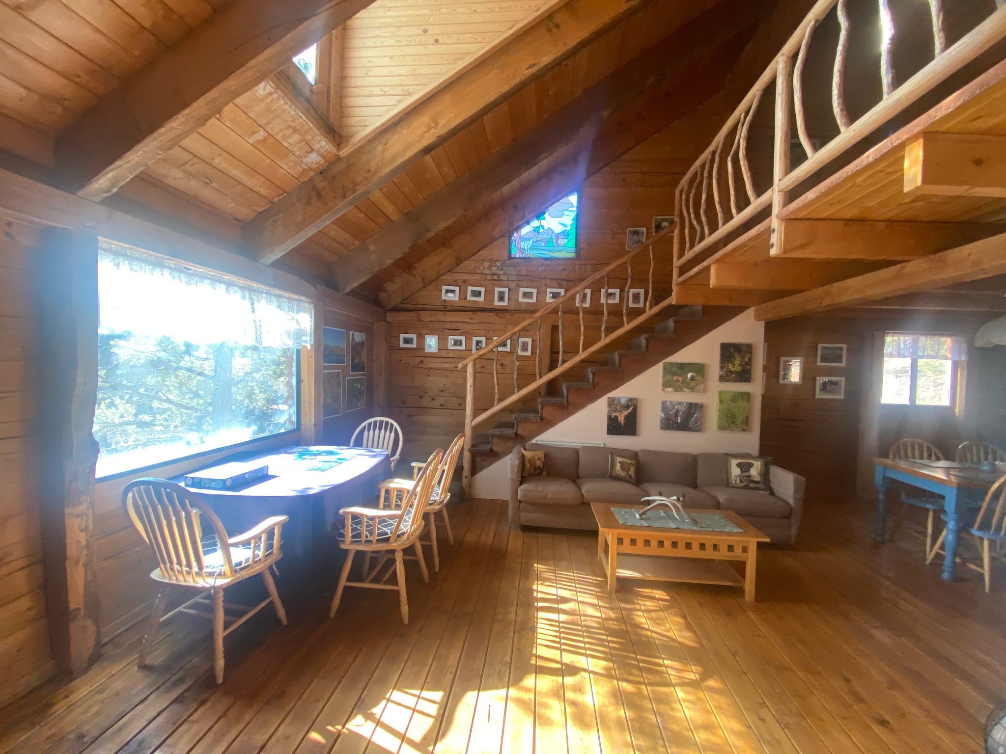 BANDANNA RANCH - Residential