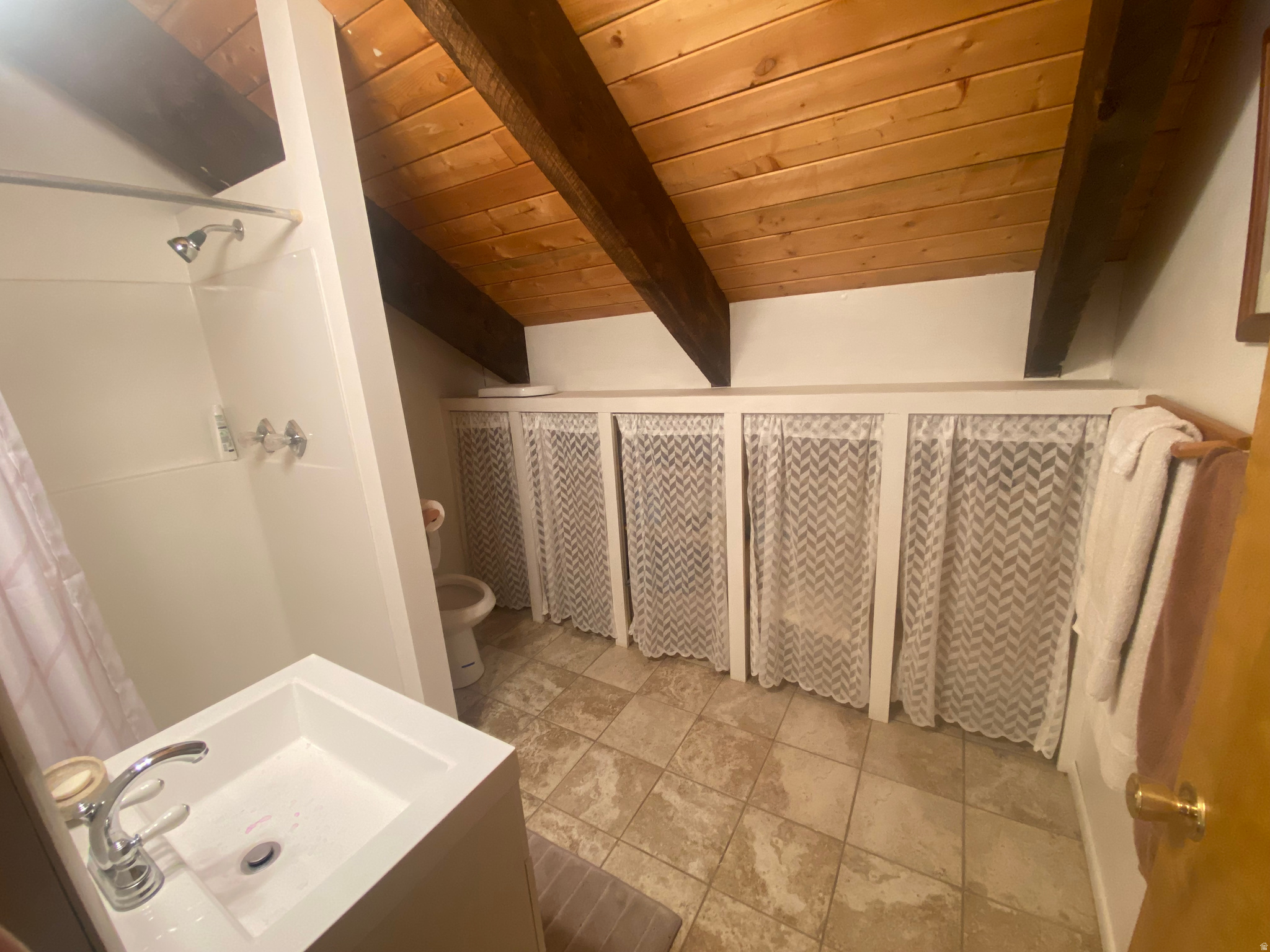 BANDANNA RANCH - Residential