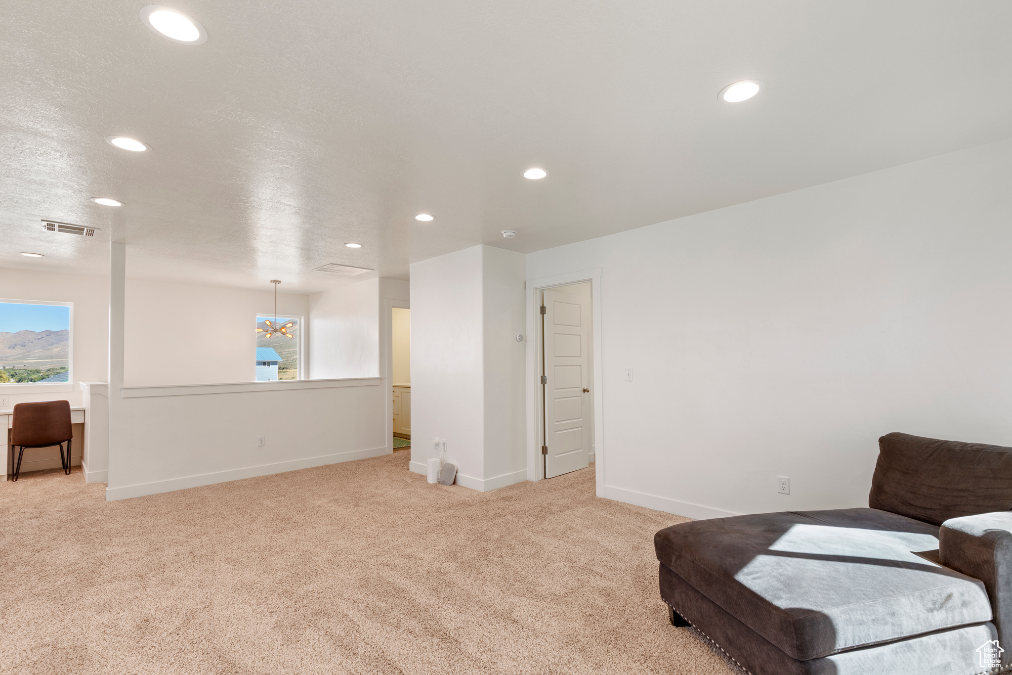 EAST SHORE SUB 1 LOT 37 - Residential