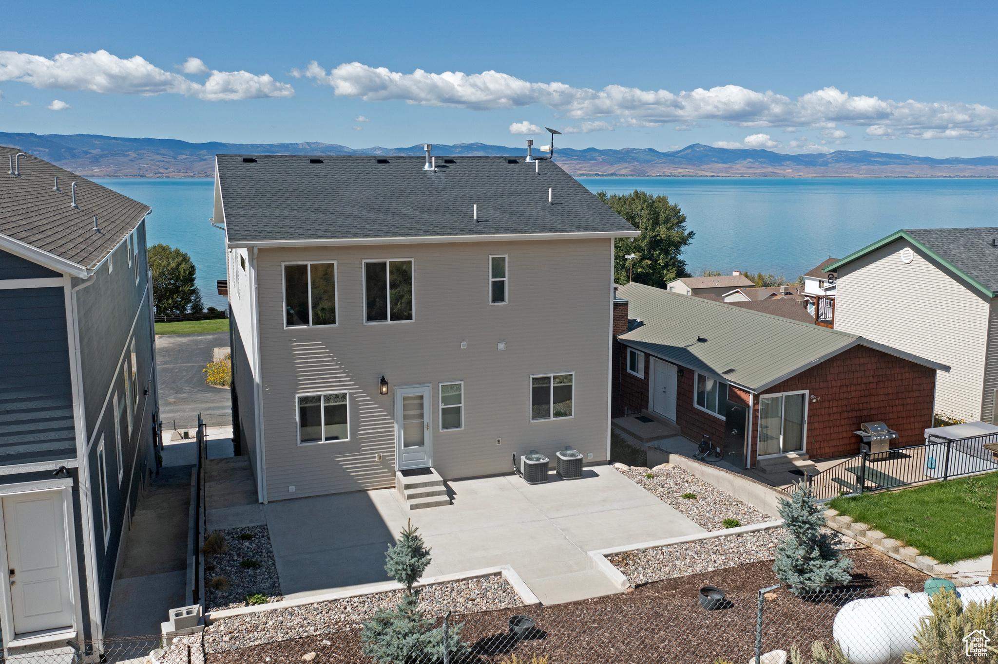 EAST SHORE SUB 1 LOT 37 - Residential