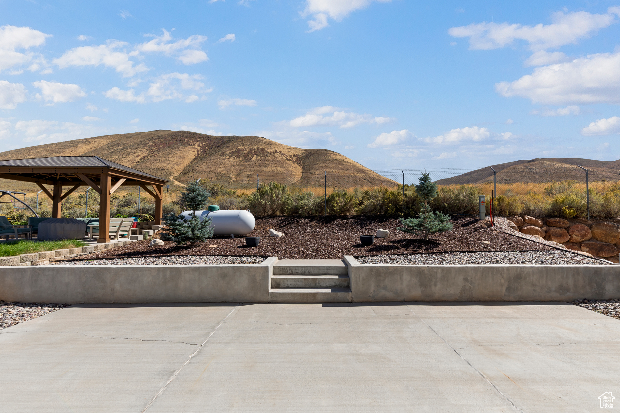 EAST SHORE SUB 1 LOT 37 - Residential